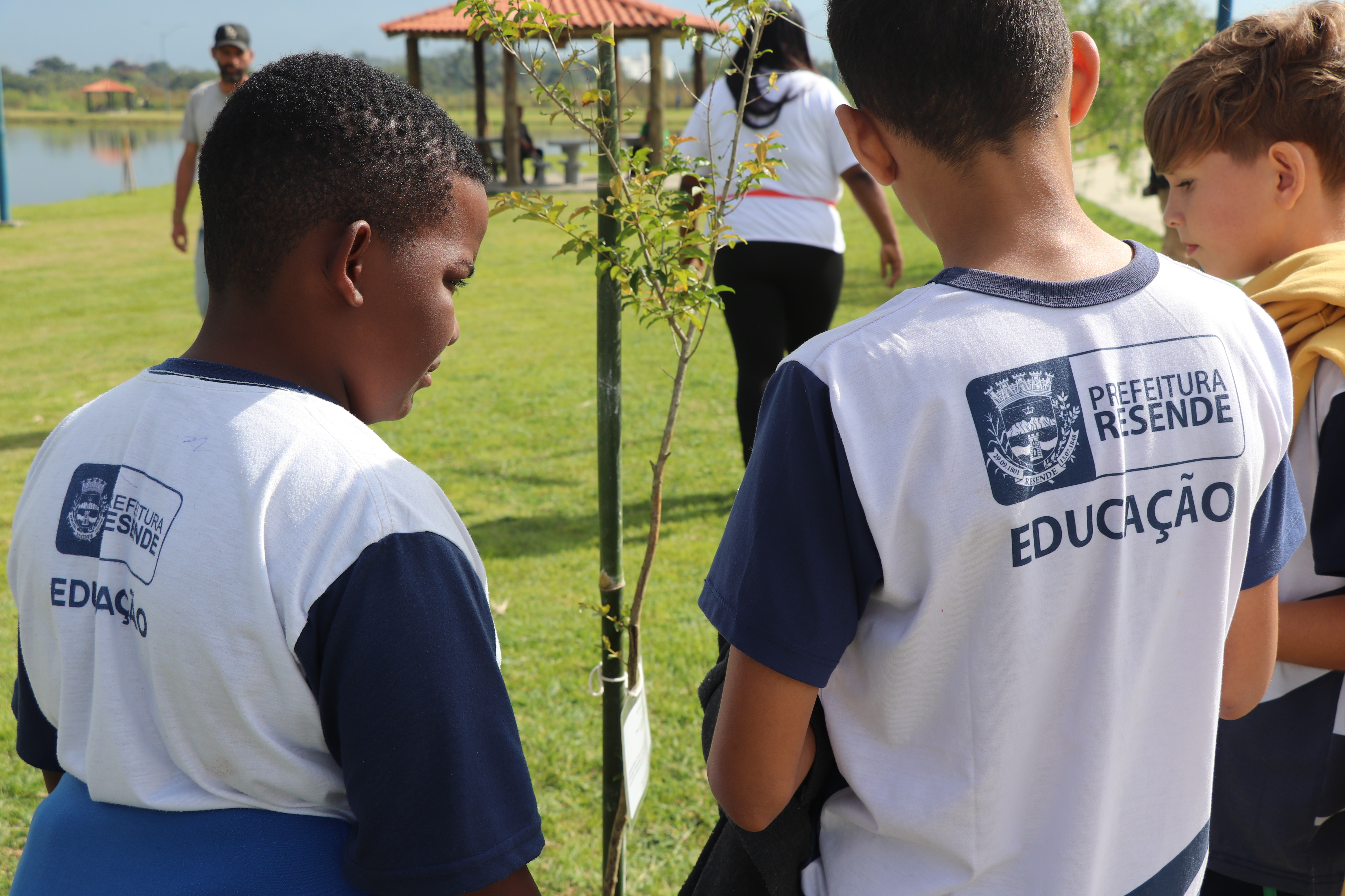 CEIVAP e AGEVAP participam do "Art Ecologia no Parque" em Resende